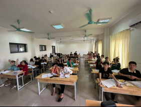 赴越南華語教學